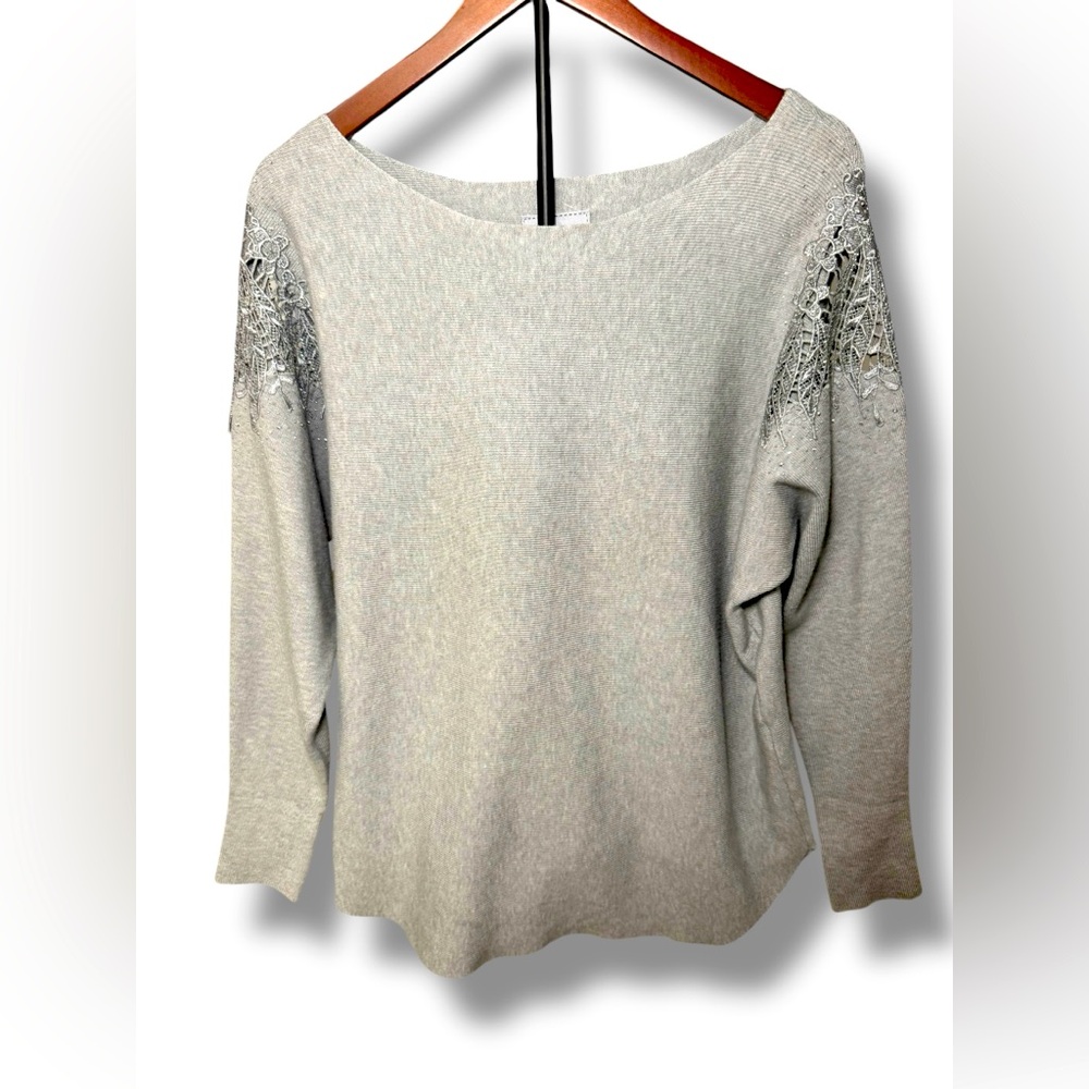 LIV Milano Embellished and Sparkle Shoulder Sweater Sz L EUC